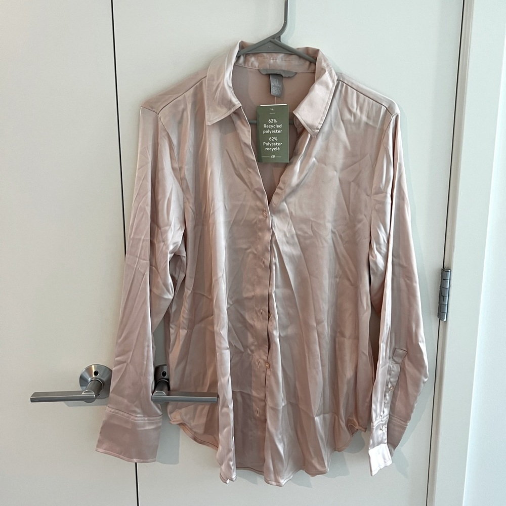 H&M rose gold satin blouse/dress shirt